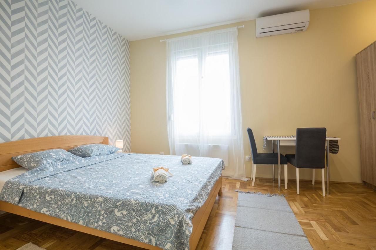 Belgrade Center Apartment Skadarlija Bagian luar foto